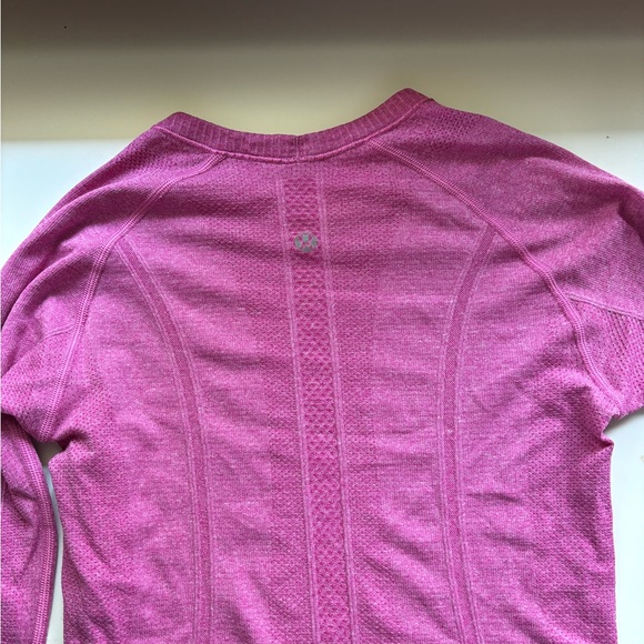 Pink Lululemon Swiftly Tech - Picture 2 of 6